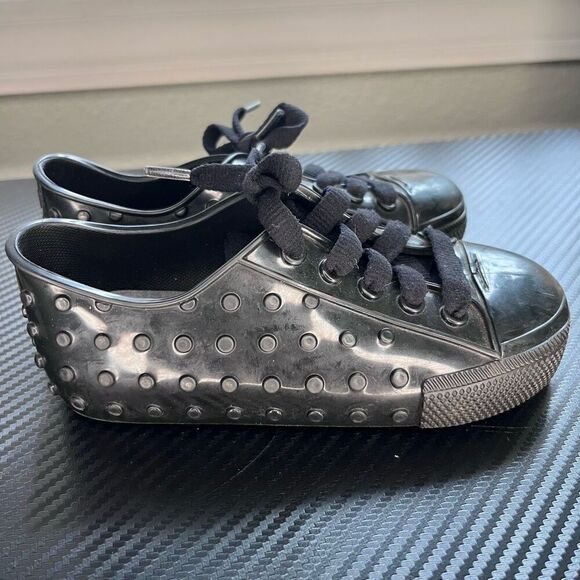 Mini Melissa Black Rubber Studded Sneakers Toddler Size 10 - Picture 2 of 7